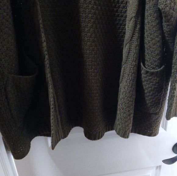 REBORN J Caroline Sweater in Olive with pockets!! - Picture 3 of 4